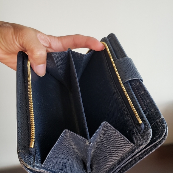 Prada Wallet - Picture 6 of 12